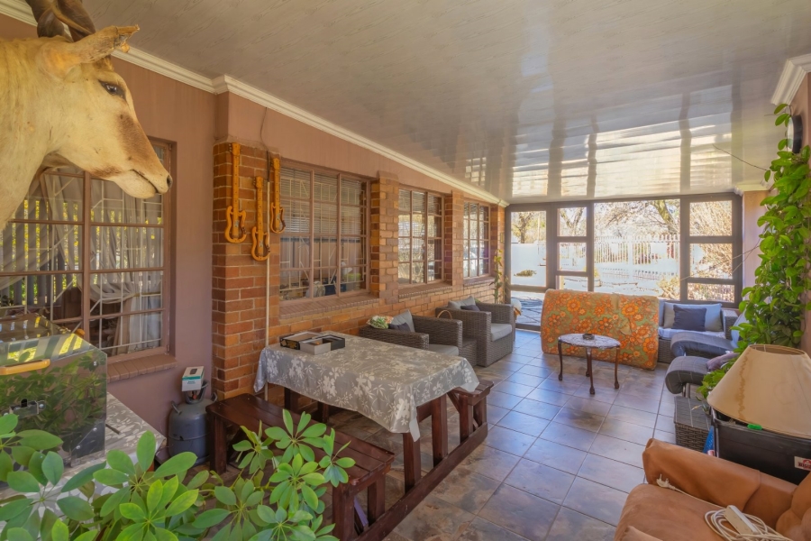 3 Bedroom Property for Sale in Kroonheuwel Free State